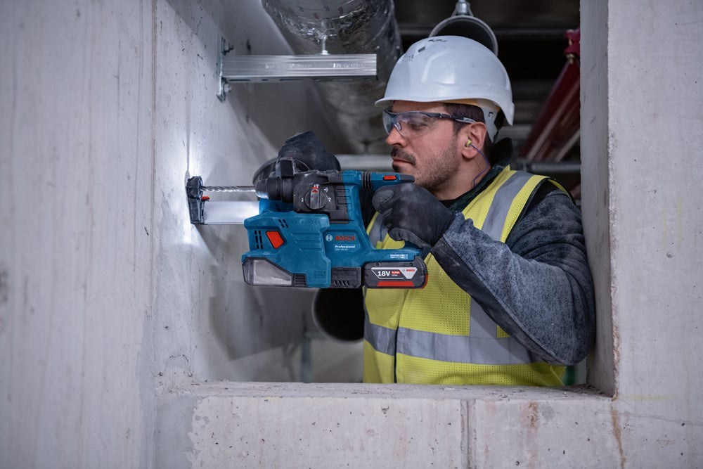 Bosch Combiset 18V-Set met 3 machines: GSR + GWS + GBH + 3x4,0Ah + GAL 18V-40