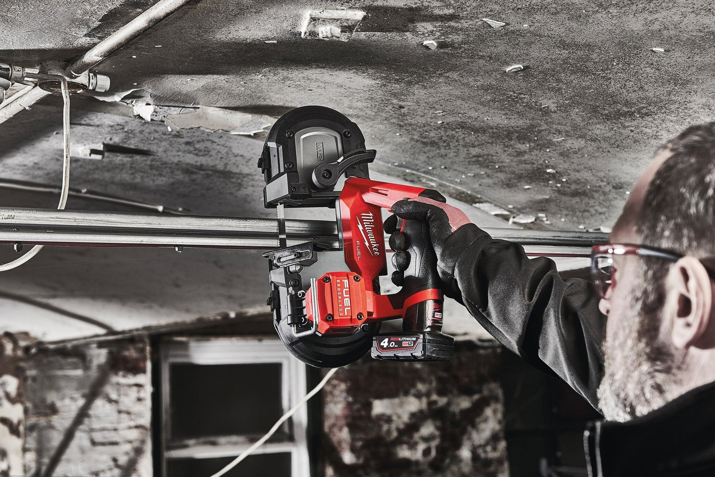 Milwaukee M12 FBS64-402C Subcompacte Bandzaag - 4.0Ah 12V