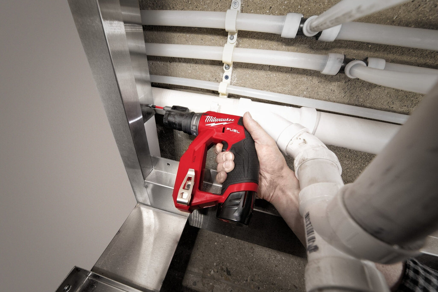 Milwaukee M12 FDDXKIT-202X Installatie Boor-schroefmachine 12V (accu boormachine)
