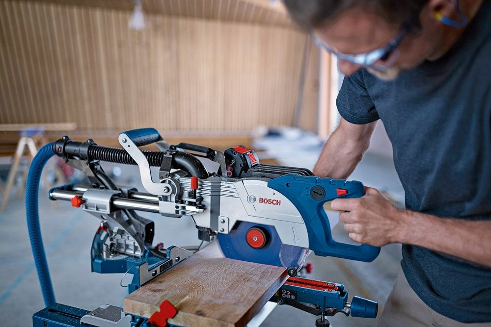 Bosch GCM 18V-216 DC Stationaire machine - 0601B47001 (accu afkortzaag)