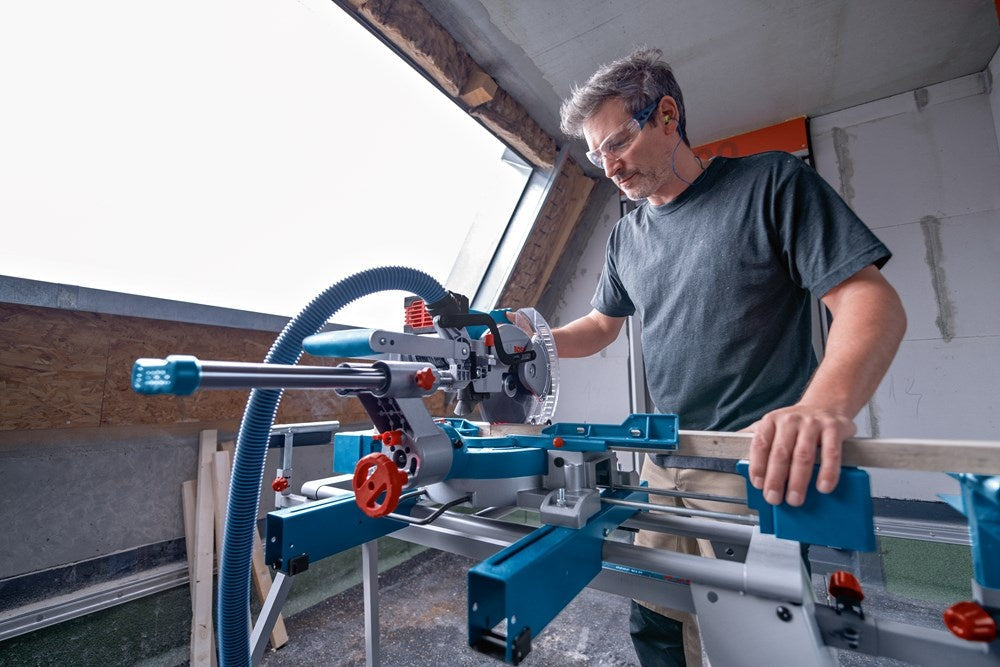 Bosch GCM 18V-216 D Stationaire machine - 0601B51000 (accu afkortzaag)